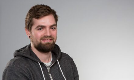 Nonlinear Model Predictive Control for Oil Reservoirs by obias Kasper Skovborg Ritschel