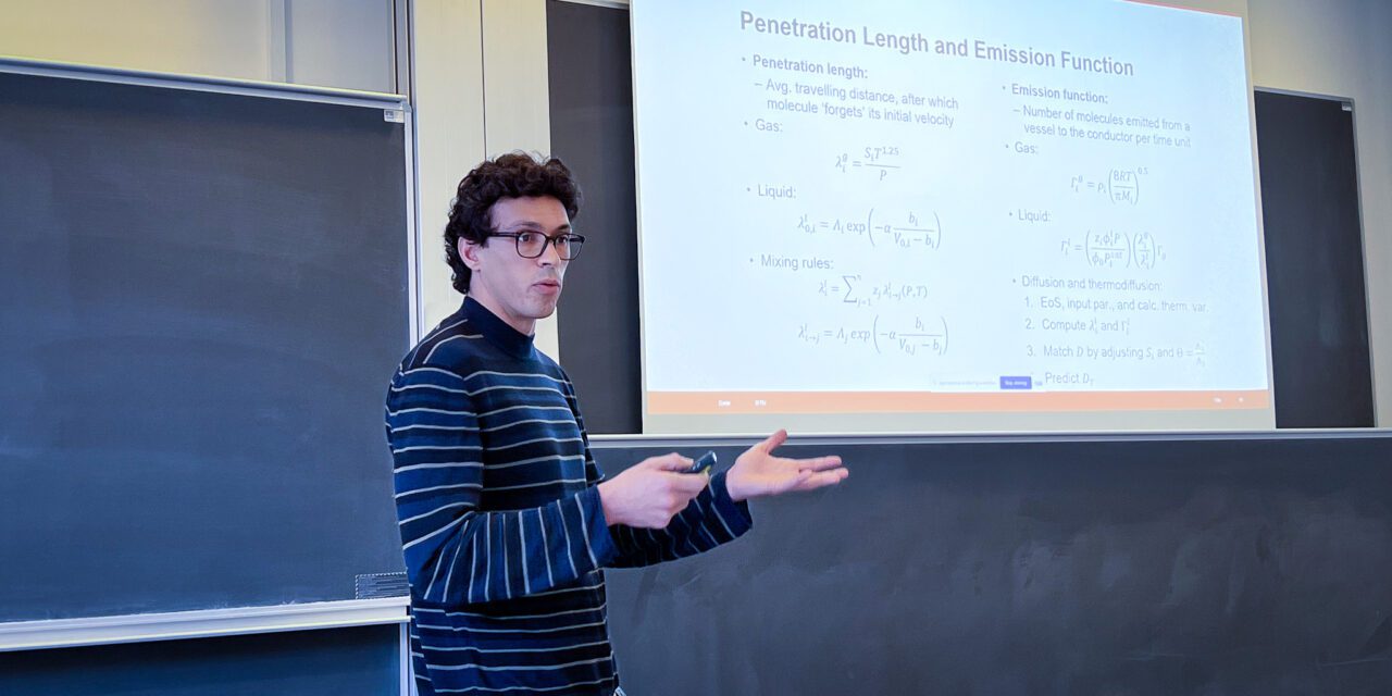 Effect of Free Volume in the Evaluation Diffusion and Thermodiffusion