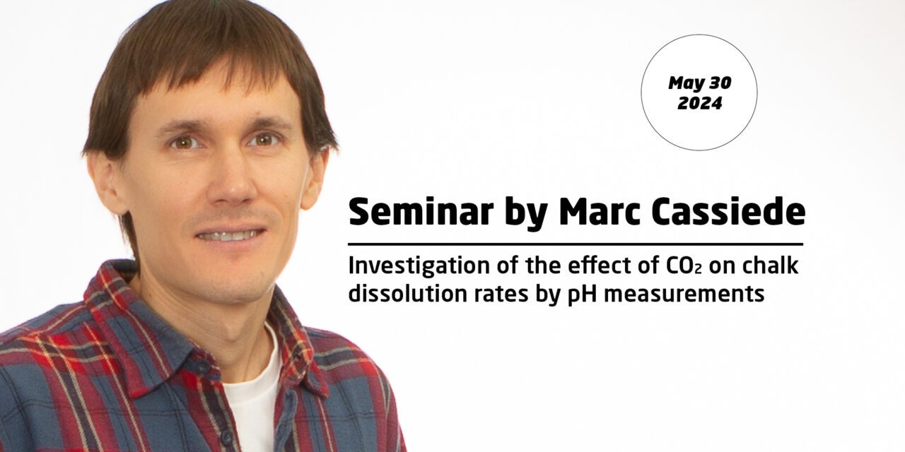 Investigation of the effect of CO2 on chalk dissolution rates by pH measurements